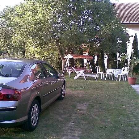 Lilla Apartman Balatonkeresztúr