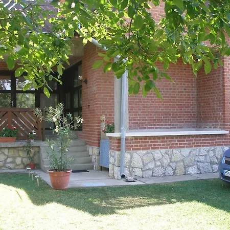 Lilla Apartman * Balatonkeresztúr