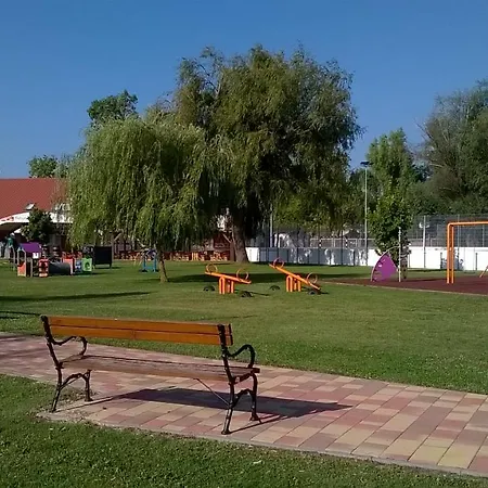 Διαμέρισμα Lilla Apartman